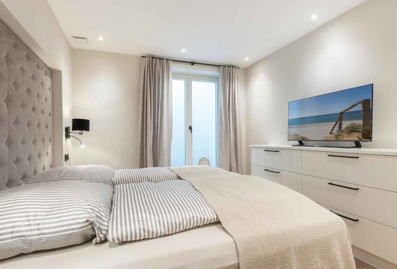 NEU! Ferienhaus Hus Amy - Luxus,Lage, Laessigkeit mit kleinem Meerblick Rantum (Sylt)