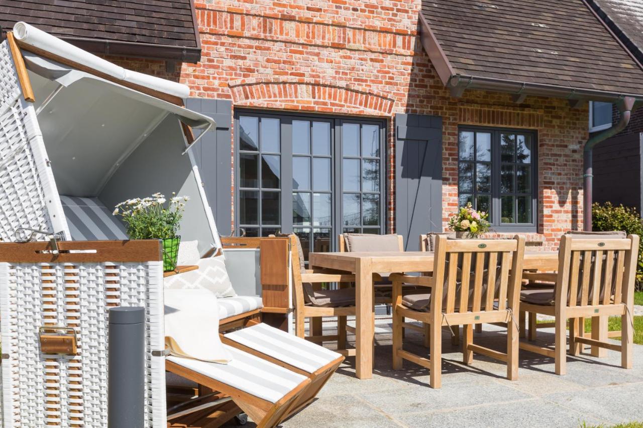 NEU! Ferienhaus Hus Amy - Luxus,Lage, Laessigkeit mit kleinem Meerblick * Rantum (Sylt)