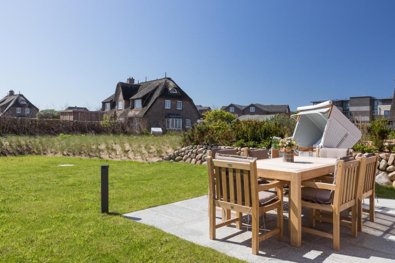 NEU! Ferienhaus Hus Amy - Luxus,Lage, Laessigkeit mit kleinem Meerblick * Rantum (Sylt)
